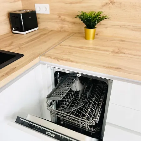 Coral Plaza 코라레호