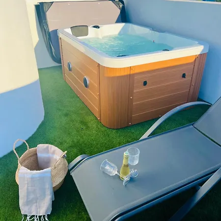 Coral Plaza Коральео